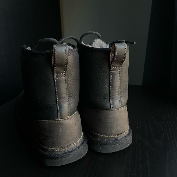 UGG Men's Harkley Lace up Boots - Picture 7 of 11
